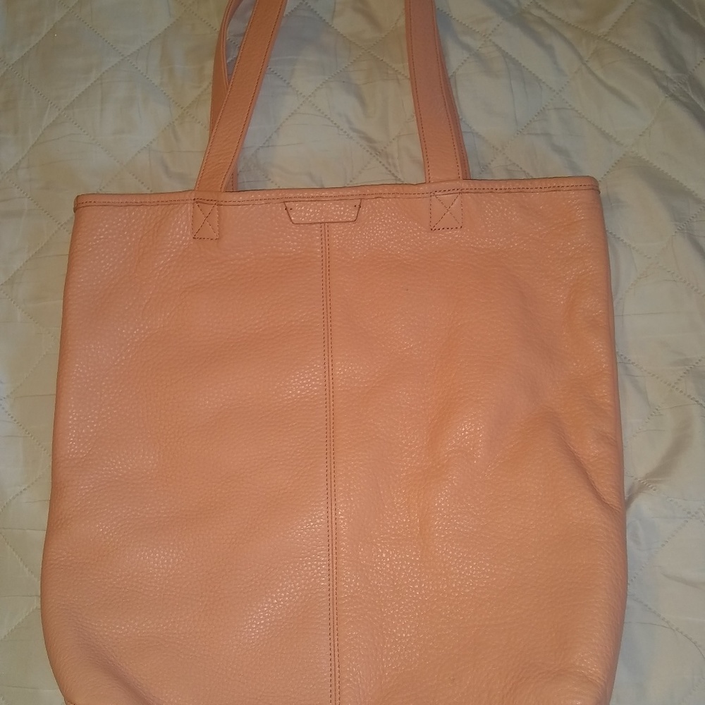 Leatherology Uptown Leather Tote Peach